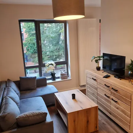Apartman Lakowa 60 *
